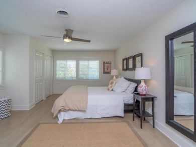 ANNA MARIA MONTHLY RENTAL ON A CANAL WITH POOL